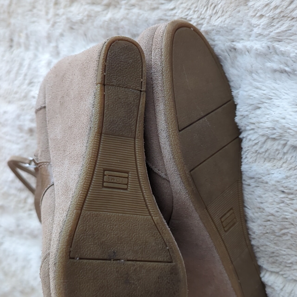 Toms Size 9 Suede Wedge Ankle Booties Womens Desert Tan Brown Shoes Leather - Picture 9 of 9